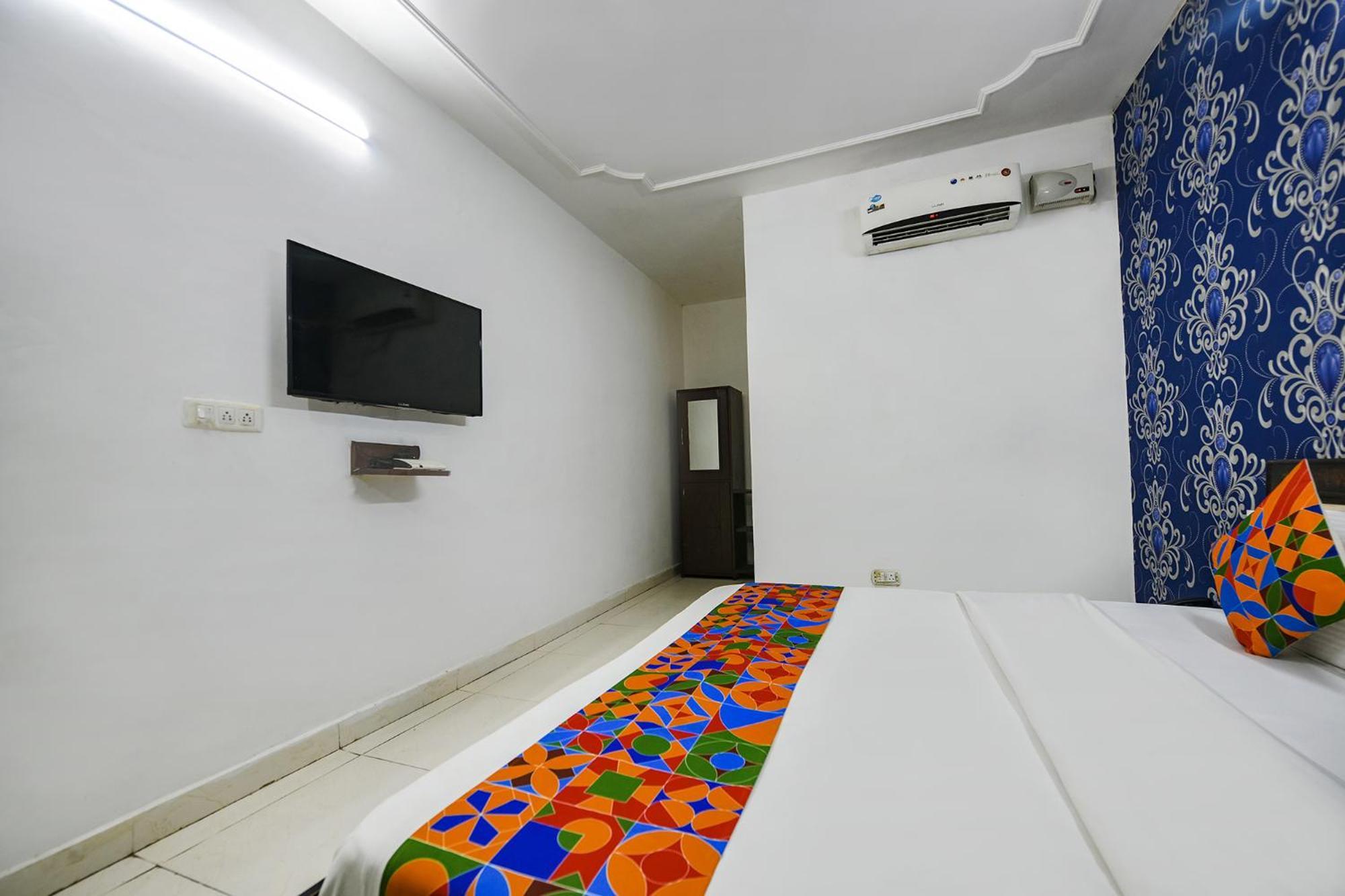 Fabexpress Diamond Sec 45 Hotel Chandigarh Luaran gambar